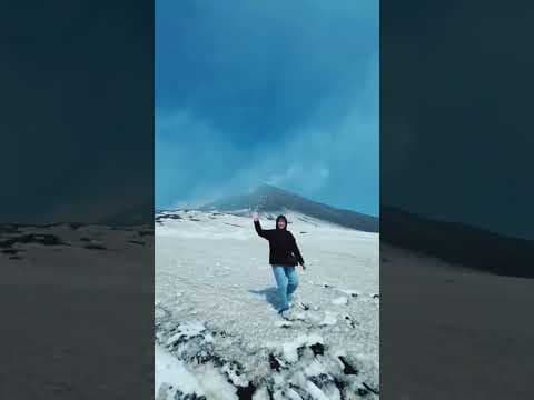 Snowy adventures on the slopes of Mount Etna! ❄️🇮🇹